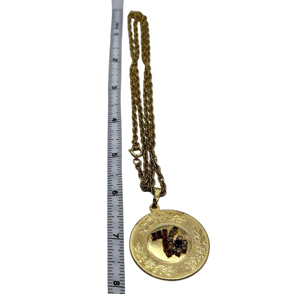 Vintage 1976 Medallion Gold Tone Red White Blue Stones 24" Chain Necklace - Picture 5 of 6